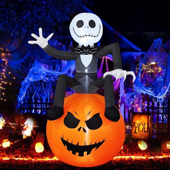 6 Ft Inflatable Halloween Yard Decorations  Outdoor Blow Up Yard Pumpkin LED - Picture 1 of 6